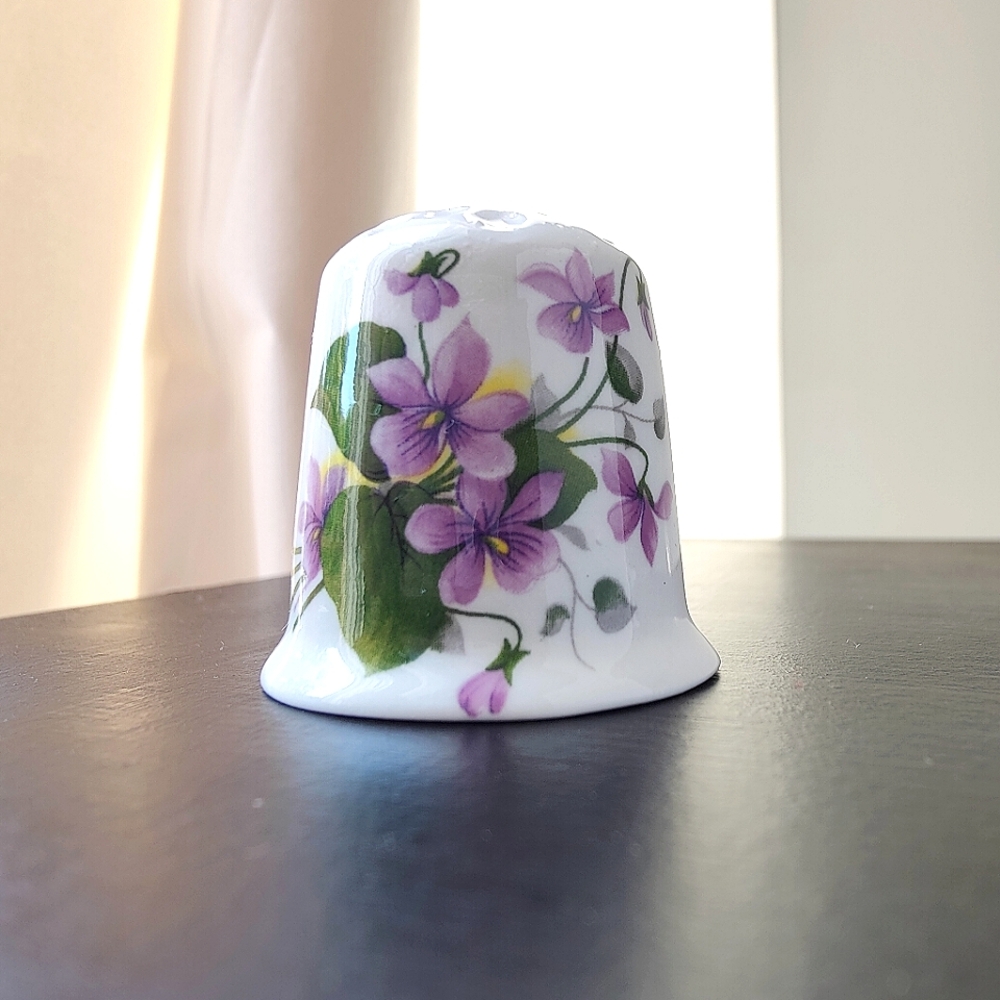Floral 💜 | Giant Fine Bone China Thimble | Sandford Made In England